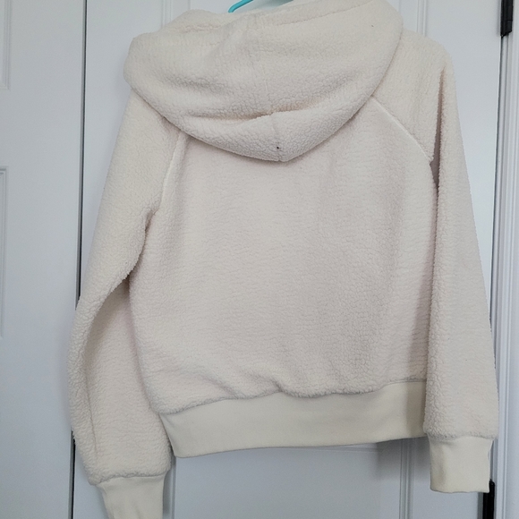 GAP white sherpa hoodie - Picture 4 of 4